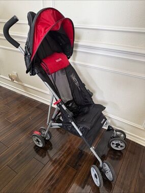Lightweight Kids Stroller - Black and Red